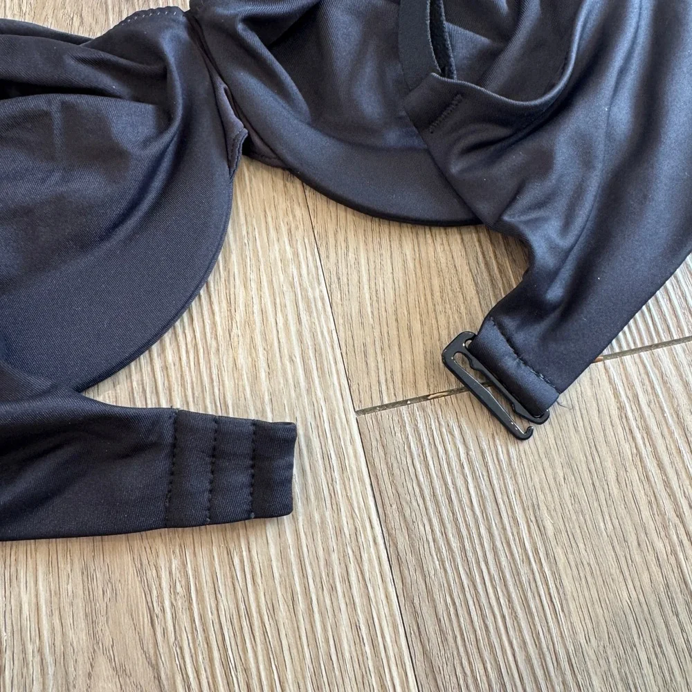 Skims Recycled Swim Full Coverage Bikini Top Onyx Black Underwire Size 9 NEW